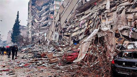 Deprem bölgesine 2,8 milyar dolarlık dış kaynak sağlandı - Son Dakika Haberleri